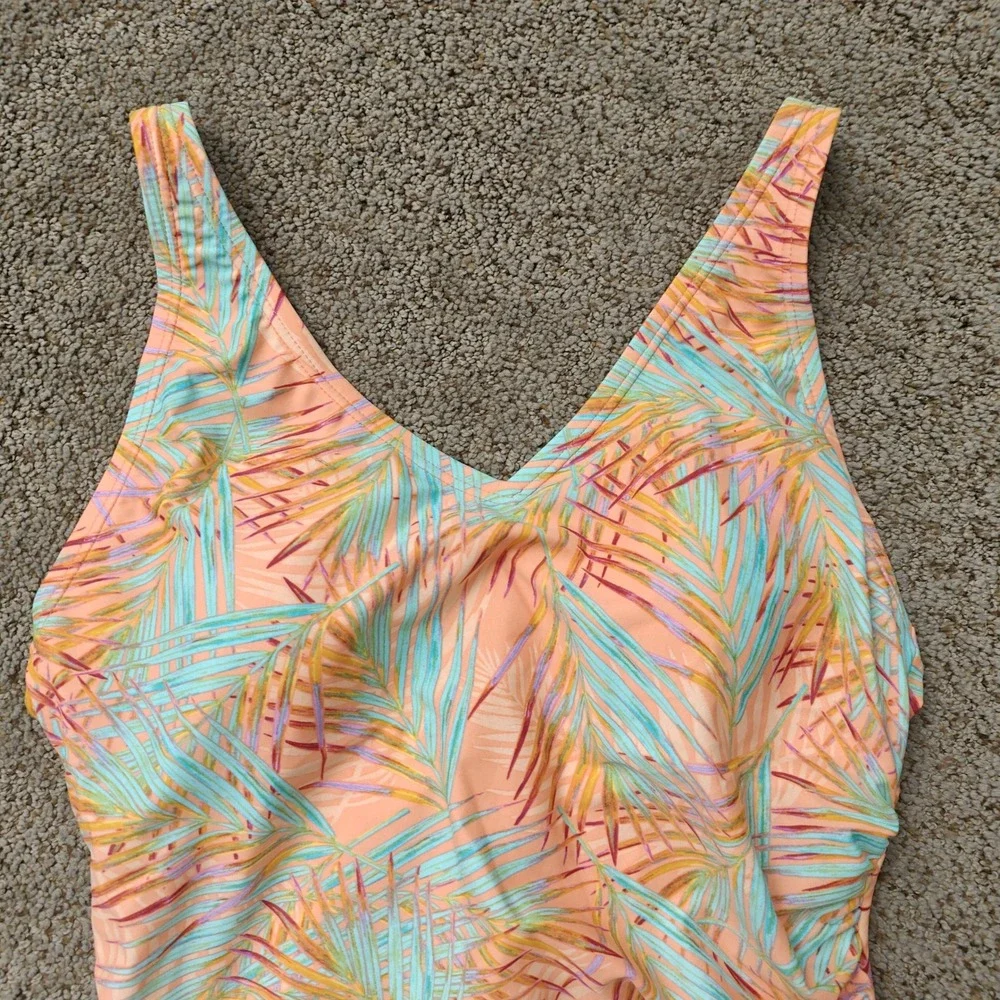 Speedo Womens One Piece Swimsuit 12 Peach Tropical Palm Leaf Ruched V-Neck NWOT